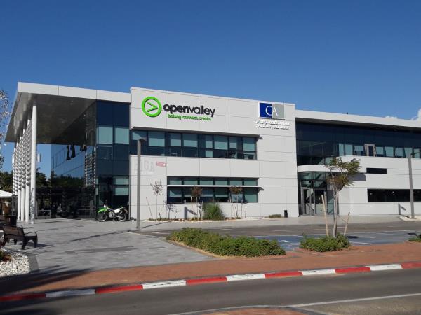 07242c7c9ad2432e97e9e0b0d67ff661